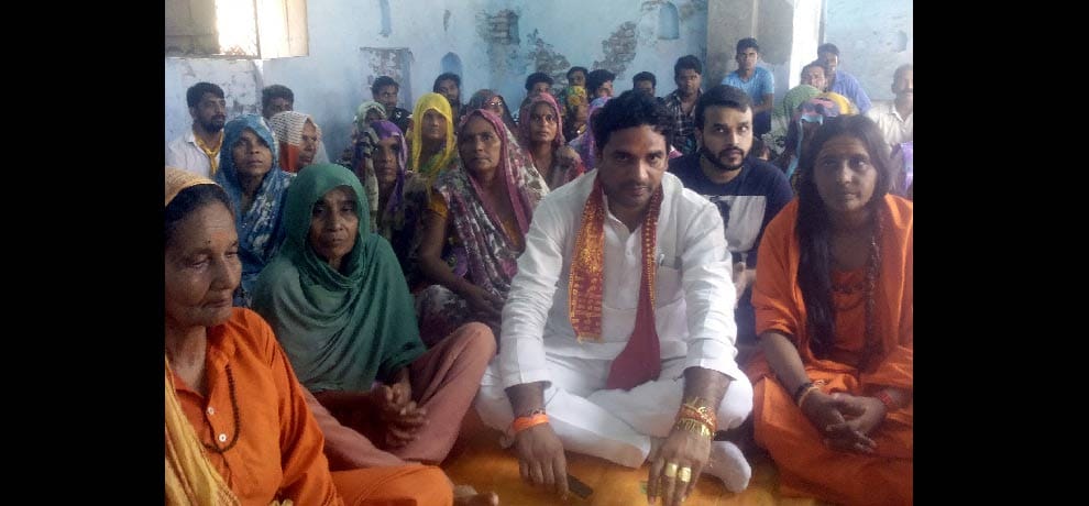 women on hunger strike in bisahada for arrest of jon mohmammad