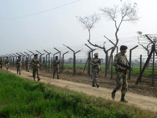 PICS OF SECURITY ON INDO PAK BORDER IN KASHMIR