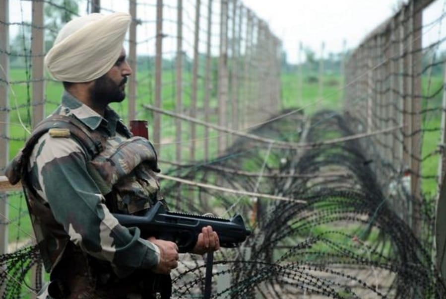 Displaced were returning to homes in border area