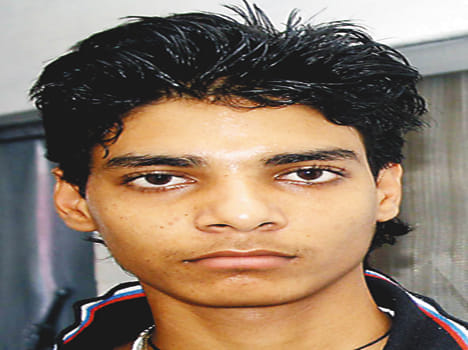 Father's debt to 'Ram Lakshman'