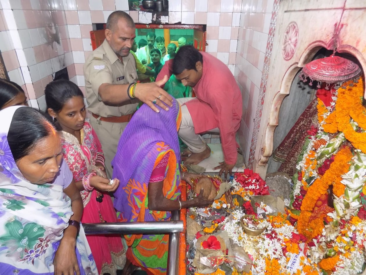 amazing temple of sheetla mata in pali rajasthan