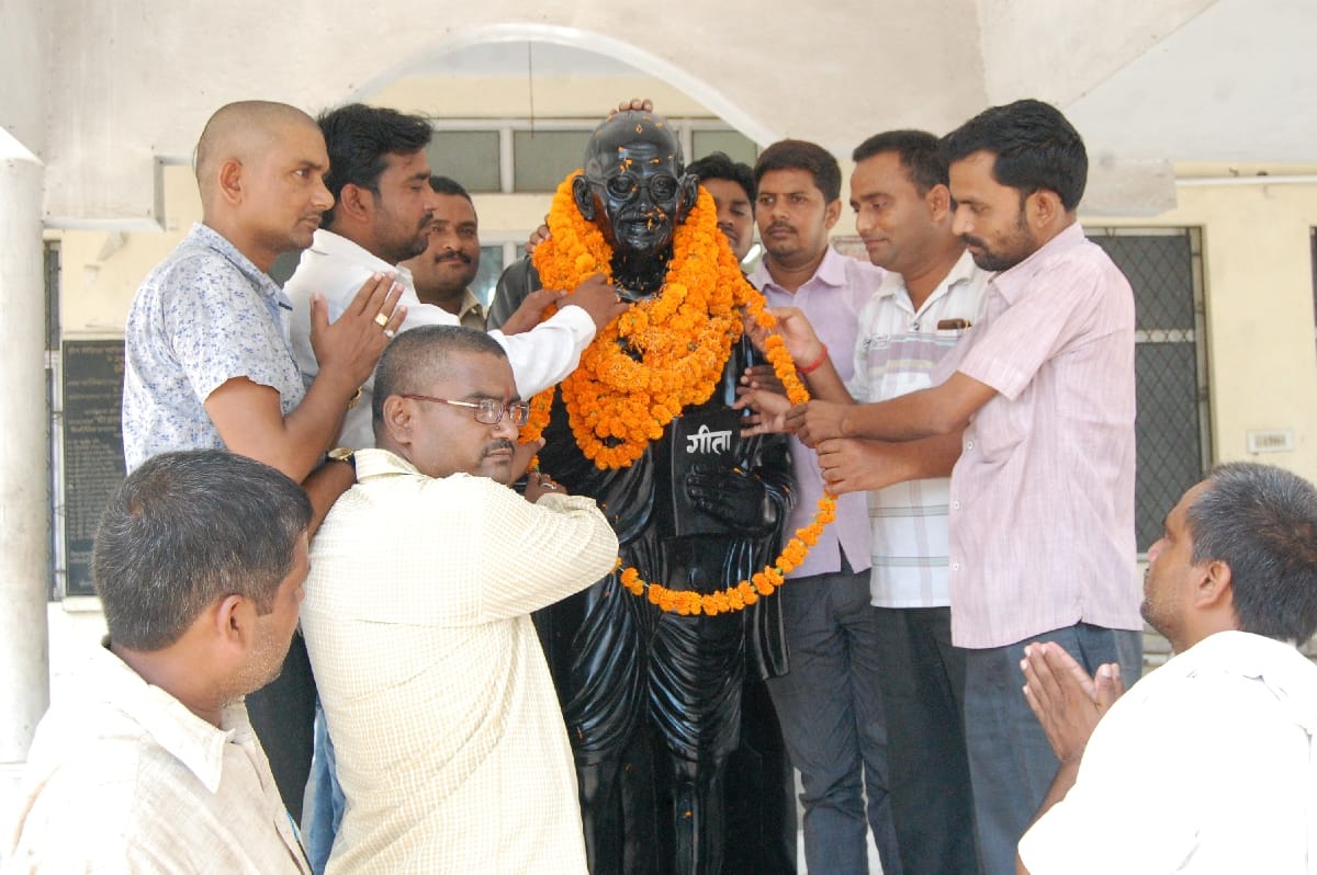 gandhi-shastri  janti celebrated in deoria