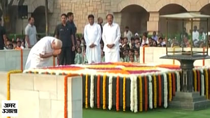 PM Modi pays tribute to Mahatma Gandhi on his 147th birth anniversary