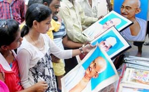 celebrate birthday anniversary of mahatma gandhi