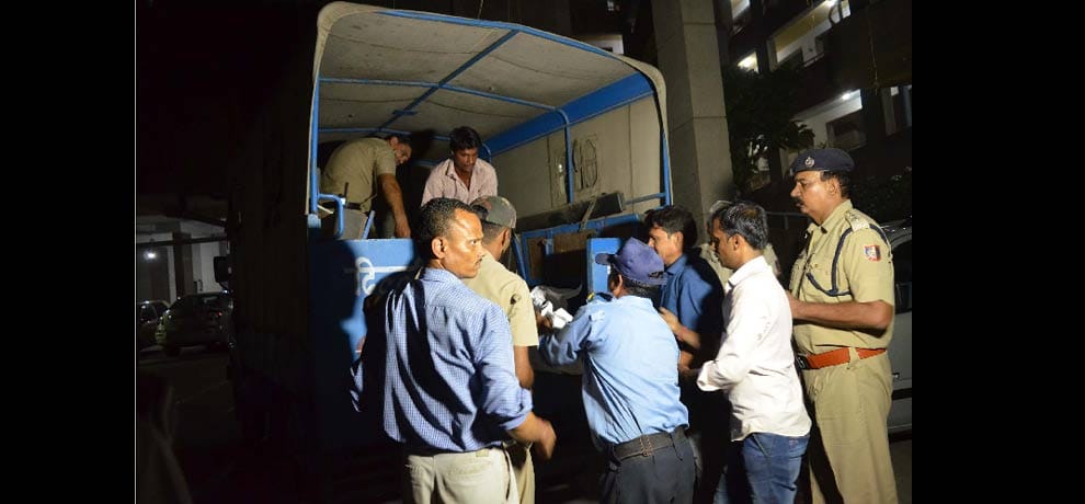 jet airways pilot killed himself due to depression in delhi 