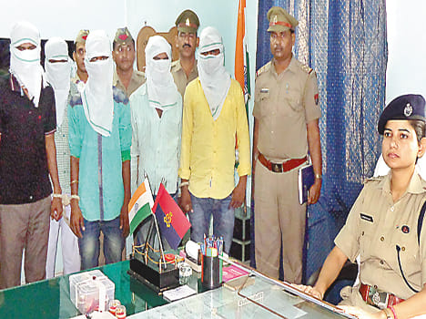 Five robbers arrested, revealing three robbery