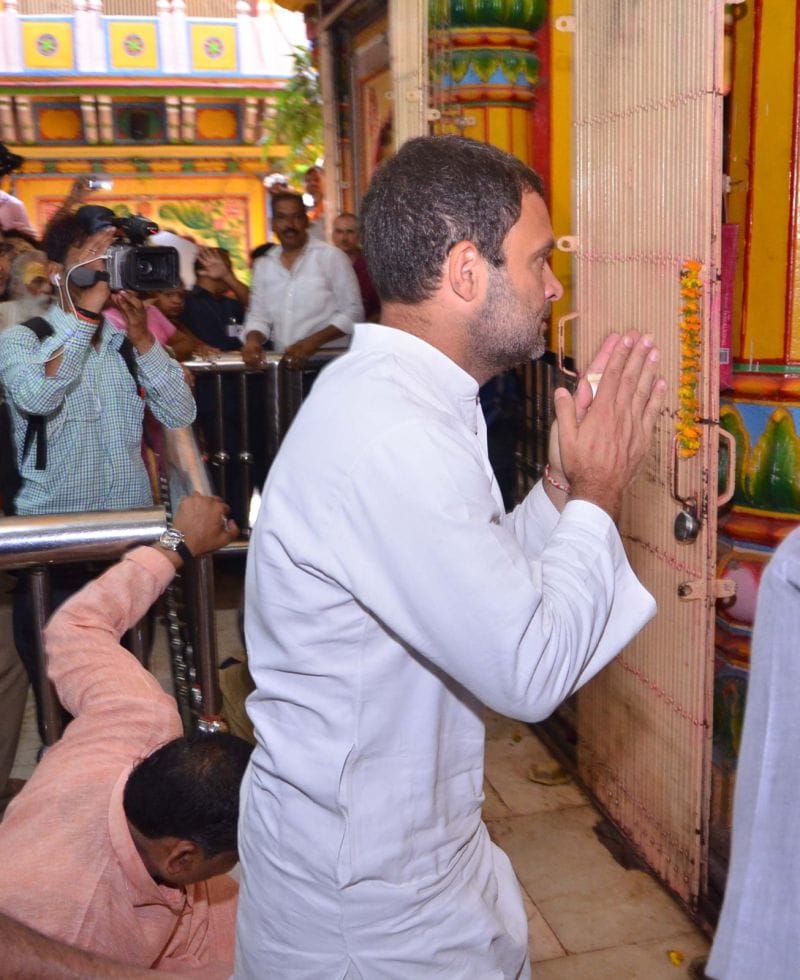 rahul gandhi worshiped in dwarikadheesh temple