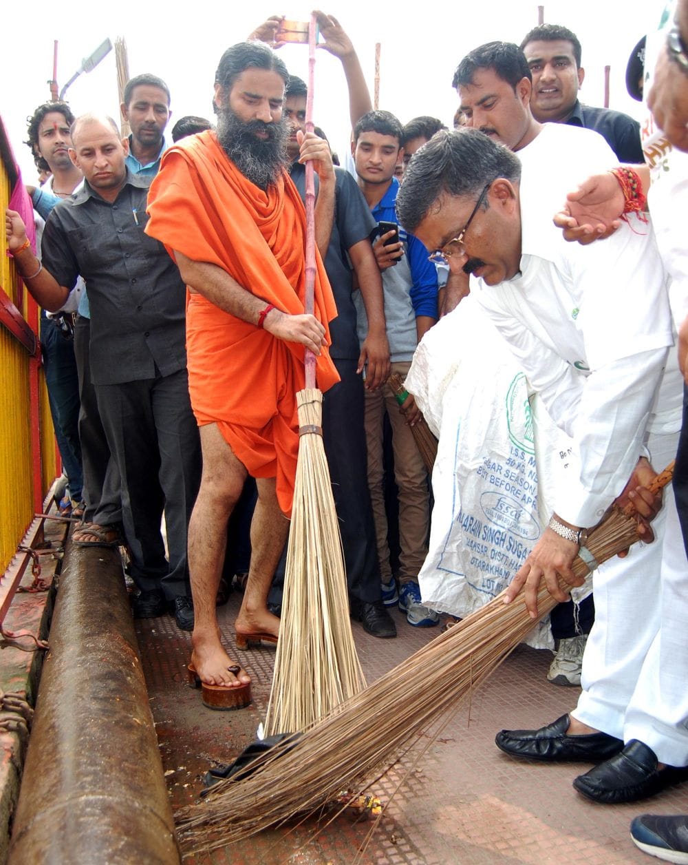 ramdev joins clean haridwar campaign