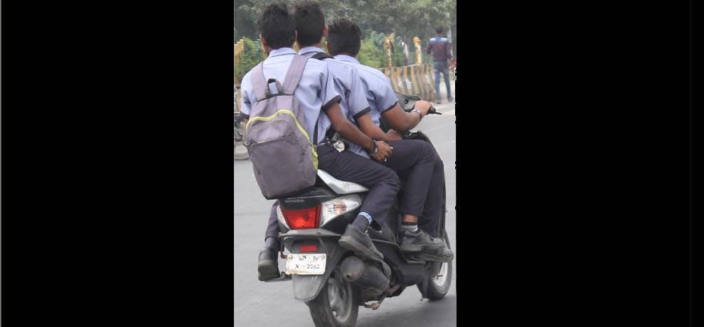 Minors plying vehicle to get notice