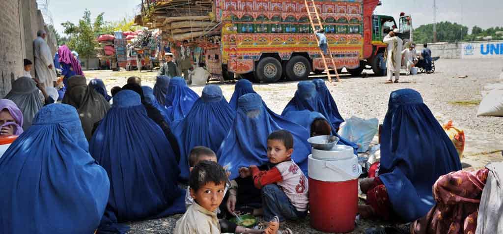  afghan refugees in pakistan feel heat of rising tension with in india 