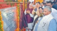 cm comes and gives many reward