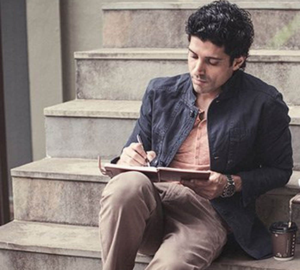 farhan akhtar walks out ajay devgan upcoming film jigar thanda