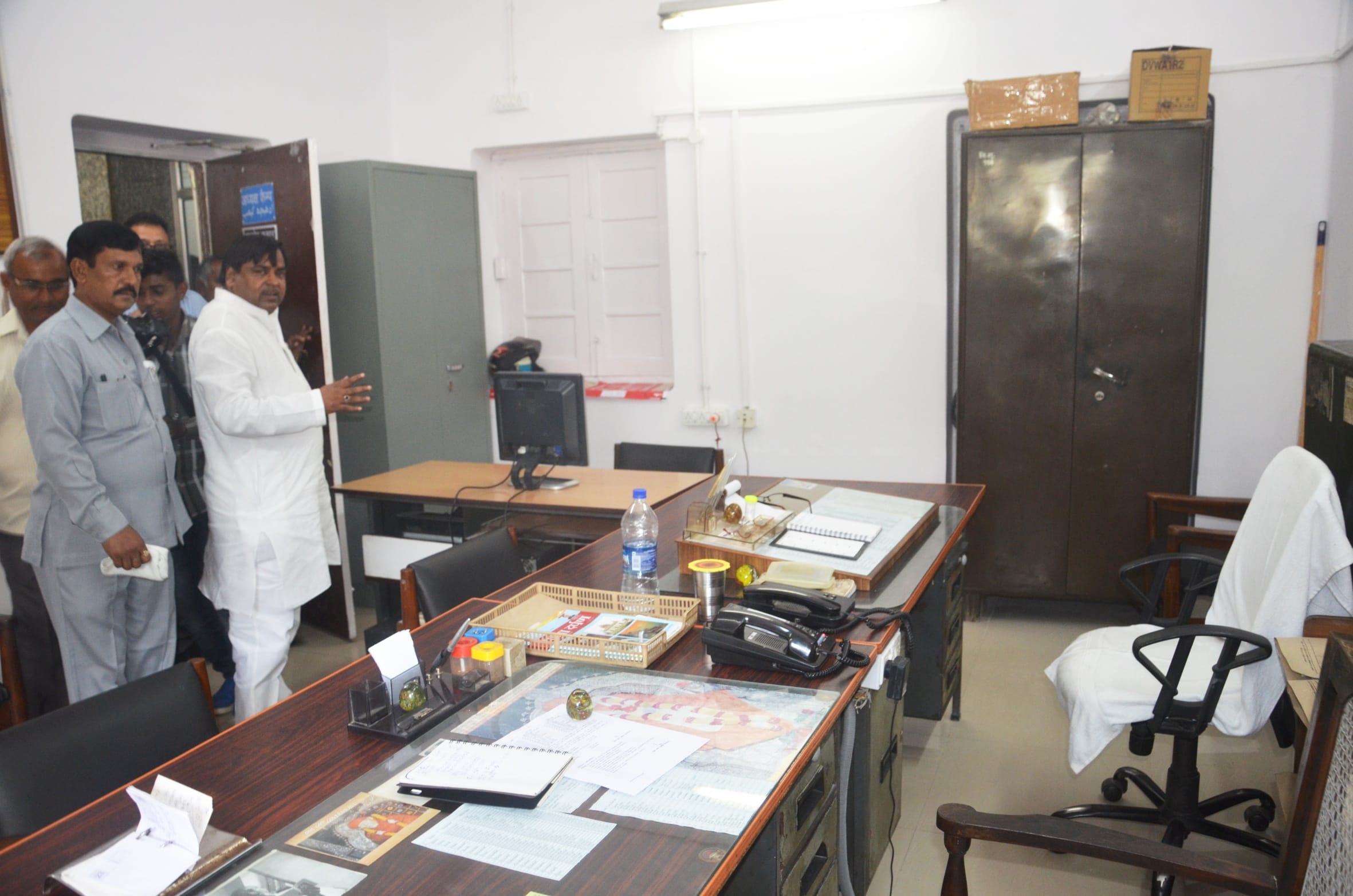 gayatri prajapati inspection of transport ministry