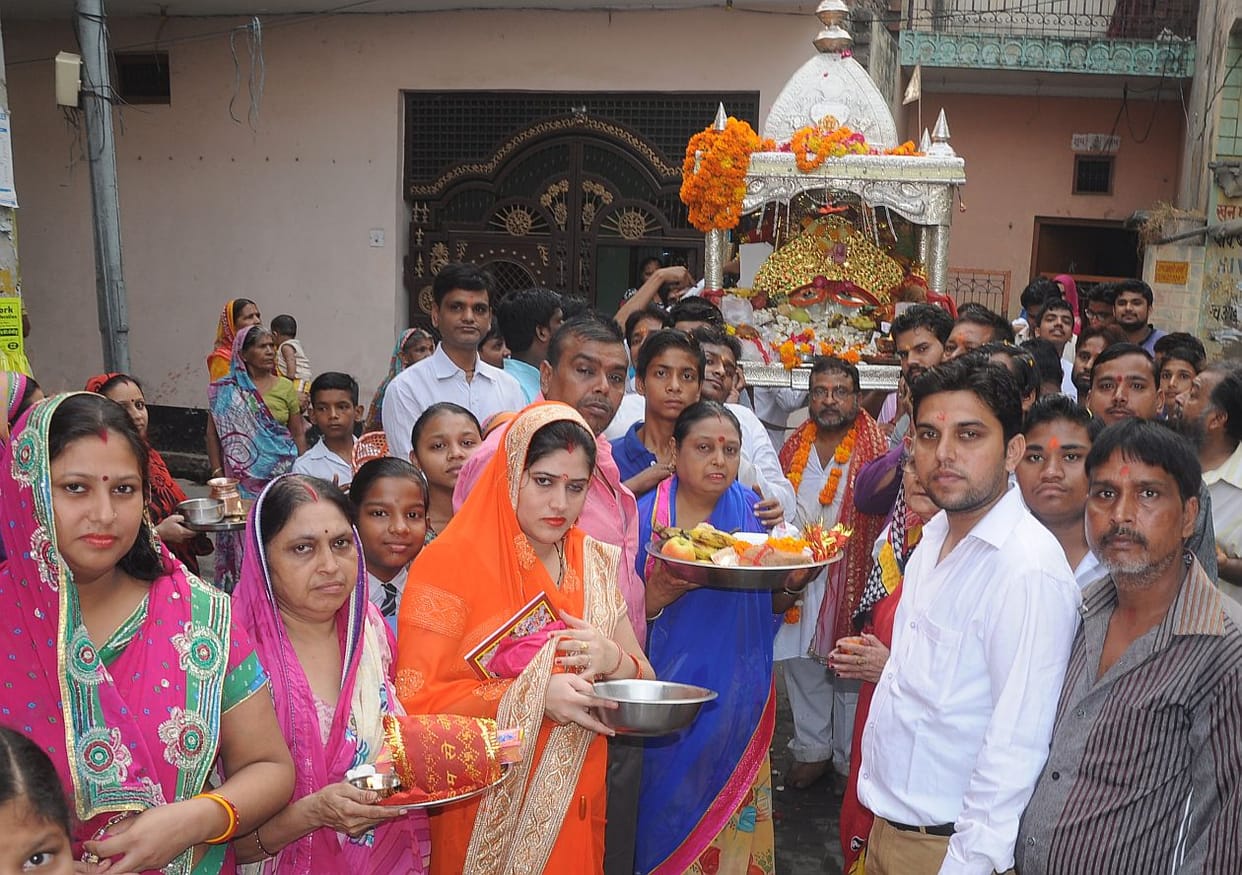 navratra Prosperity worship sought.