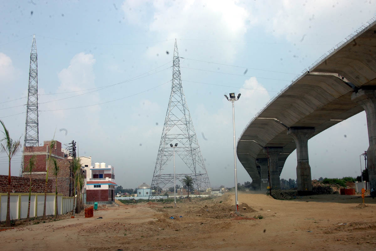 Subway-Elevated Road paving the way