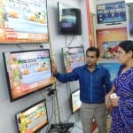 income tax department launches drive on shopkeepers whose sales surge during demonetisation
