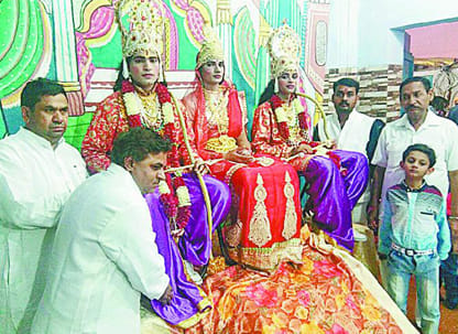 Leila in Ramlila somewhere Tadka slaughter took place, then solder Bharata Leela staged anywhere