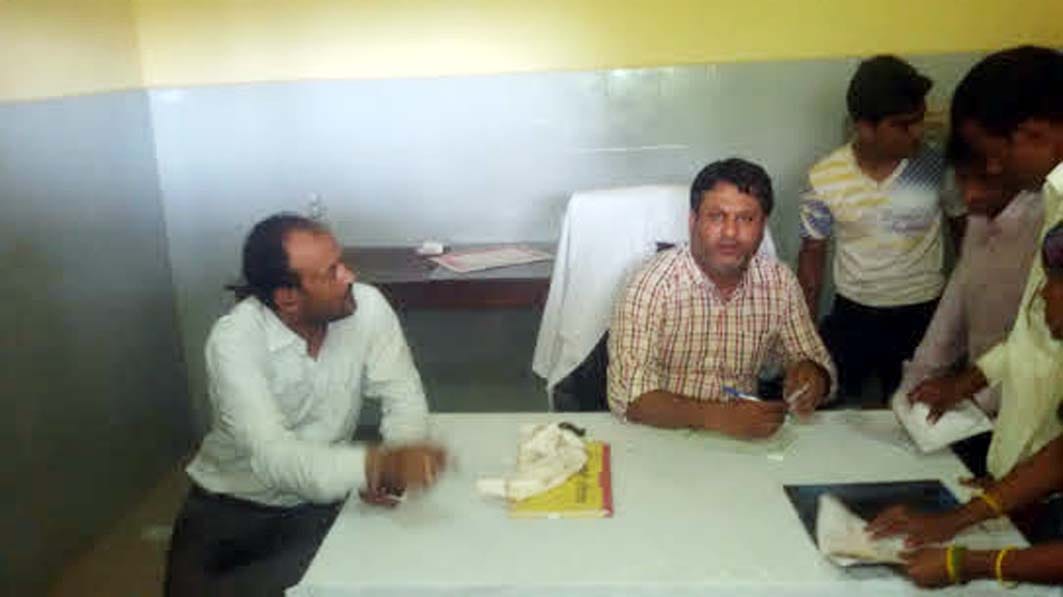 Jatiya hospital official private doctors 'den'