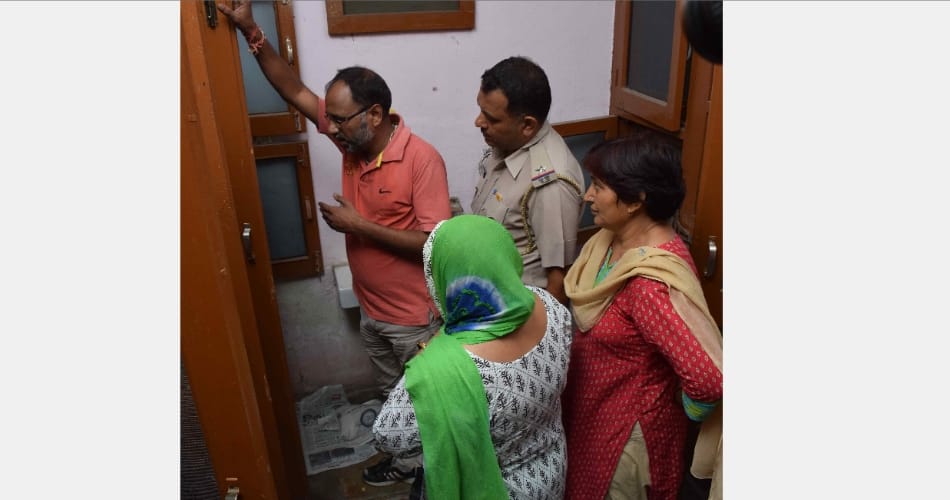 LLB Student suicide in hostel, Was a resident of Delhi
