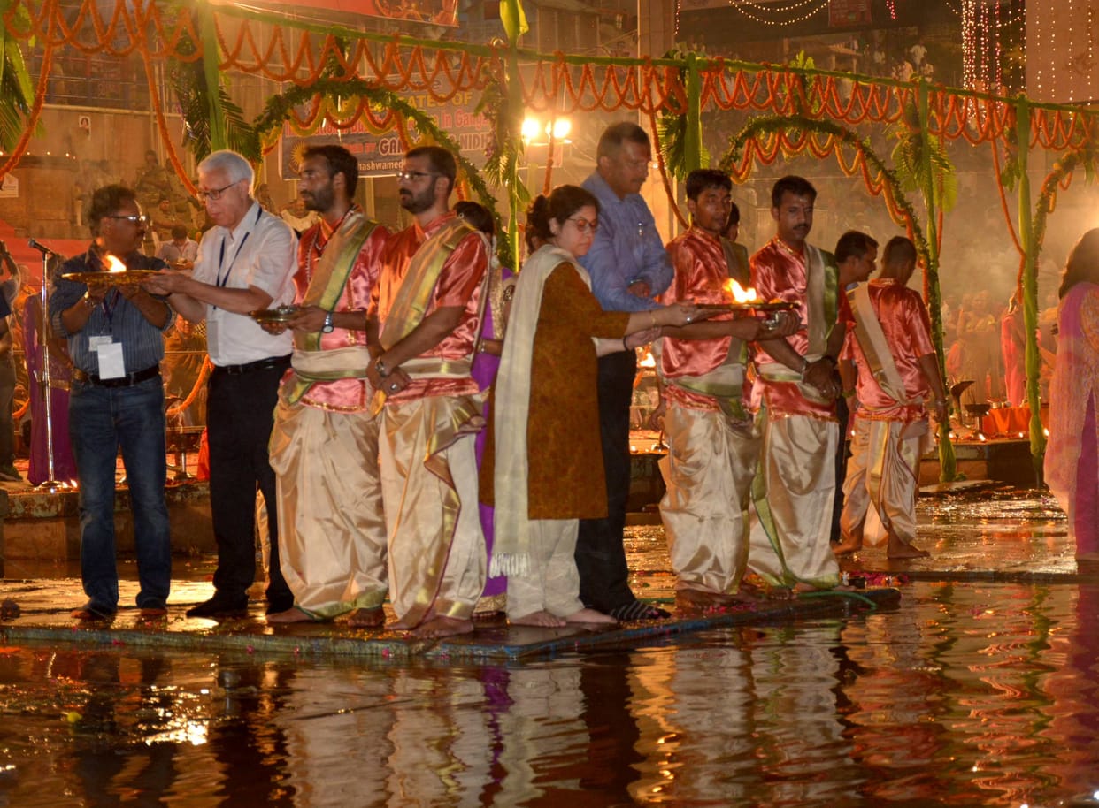 There drab Indian-Buddhist tradition