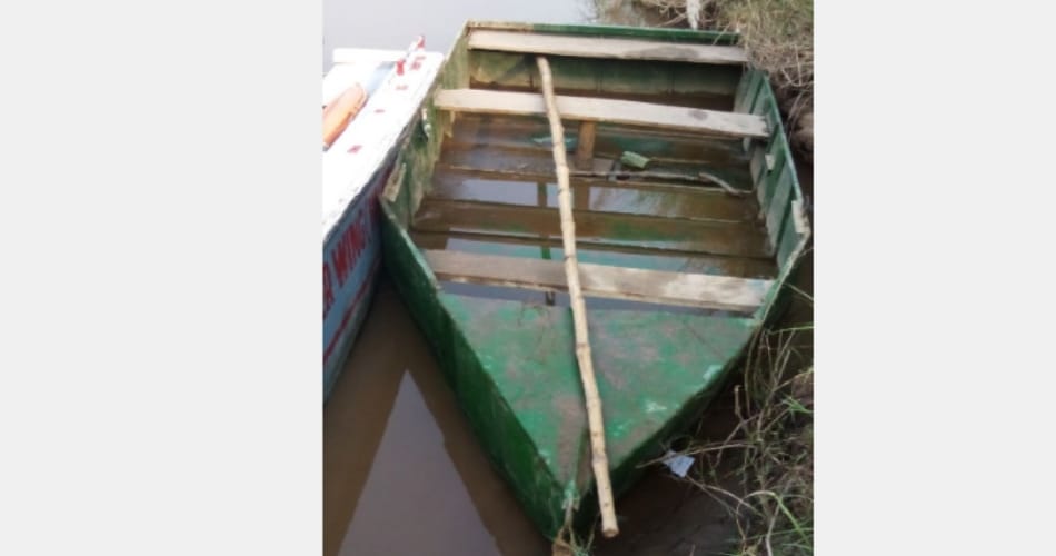 Pak army boat found in ravi river at ferozepur punjab