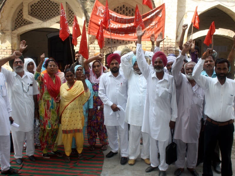 protest, labour protest, protest in batala, batala, amritsar