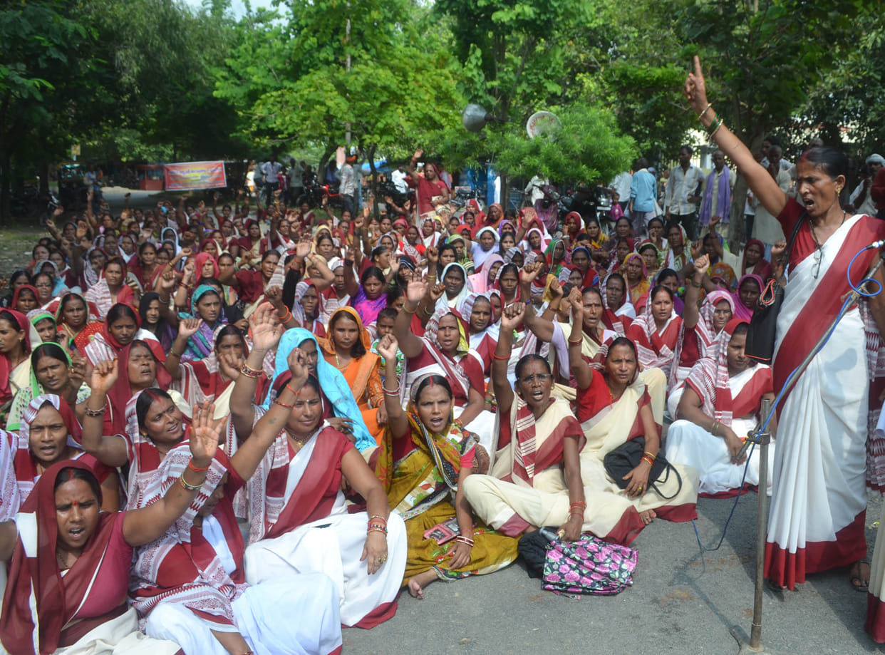 ashas protest continued