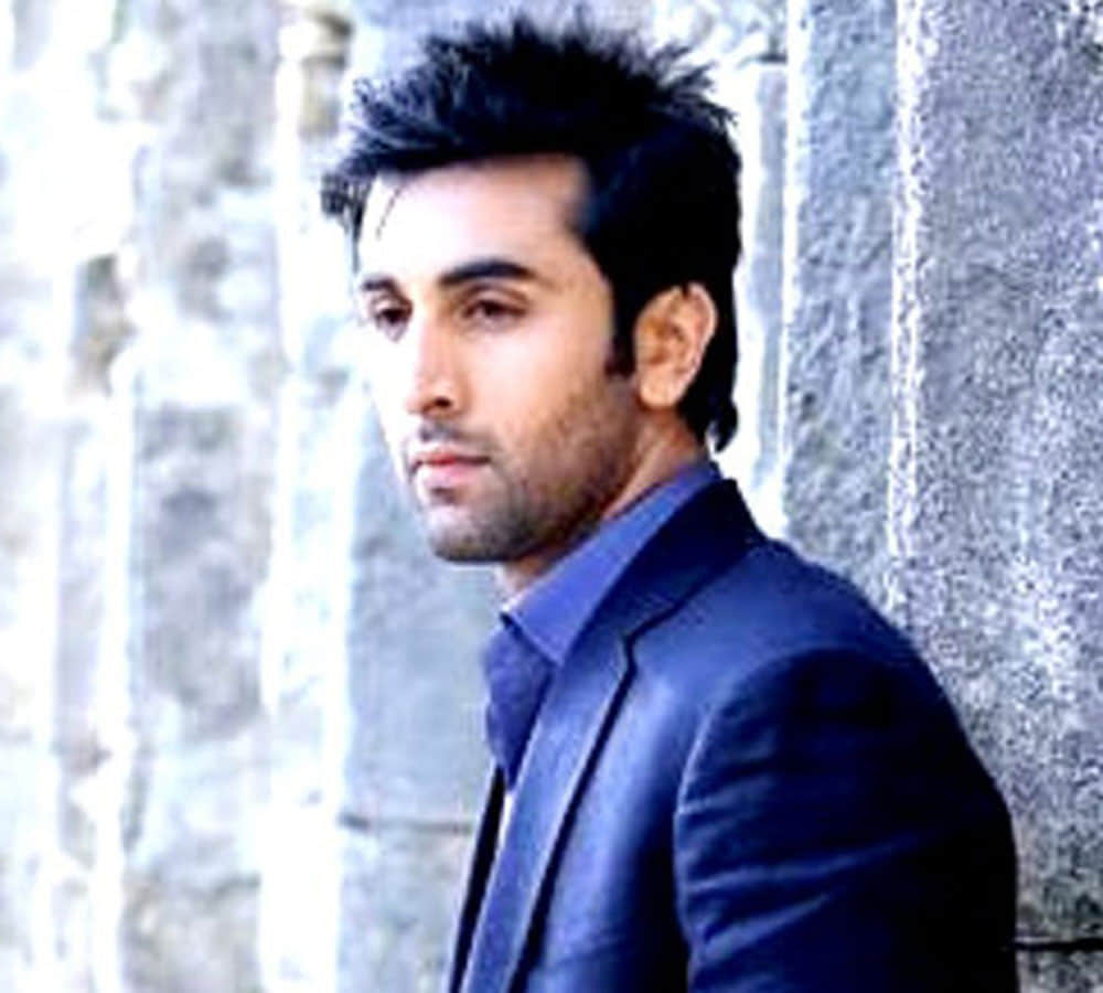 Ranbir Kapoor, scared of Akshay Kumar's 'Mission Mangal', will now leave 'Brahmastra' on Christmas