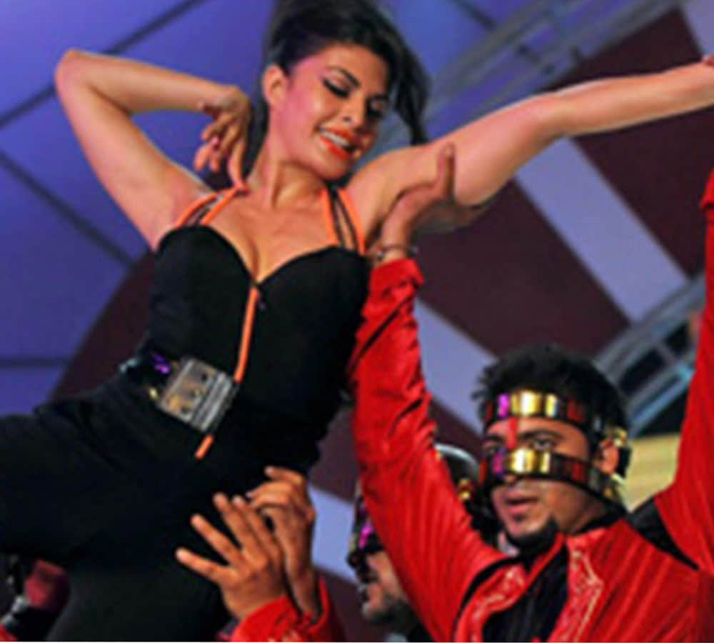 ranbir kapoor trying to impress this Jacqueline Fernandez