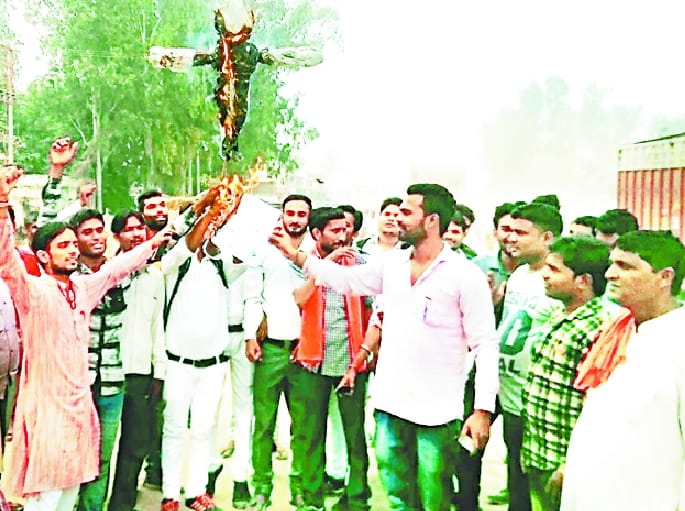 Saints Rashtrrkshk raging on offense, burnt effigies