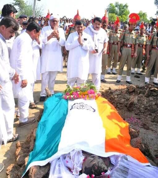 funeral of martyr nitin kumar at etawah