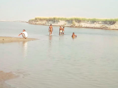 Ganga bath immersed three children, a death