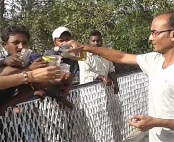 traditions, wine langar in baba kahandas dera in jalandhar for foreign visa