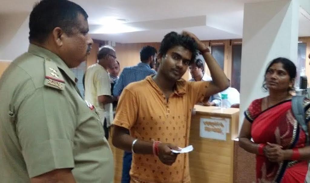 fraud with student in neet counselling