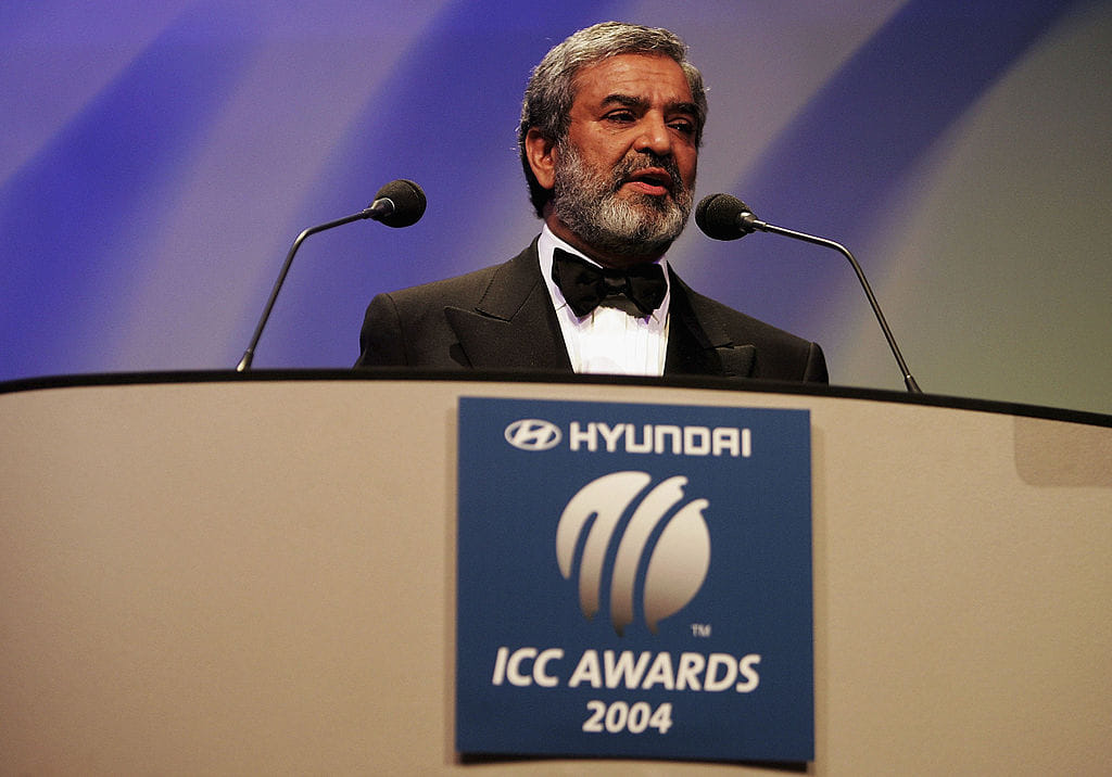 Ex-ICC Chief Ehsan Mani Wants Pakistan Cricket Board to Isolate India