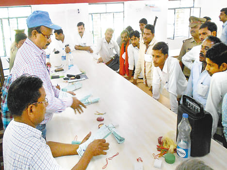 Sunit Shazira child, in Iliaspur Ayaz won the Prime