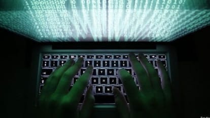 Mail scan millions of users on the orders of the US government