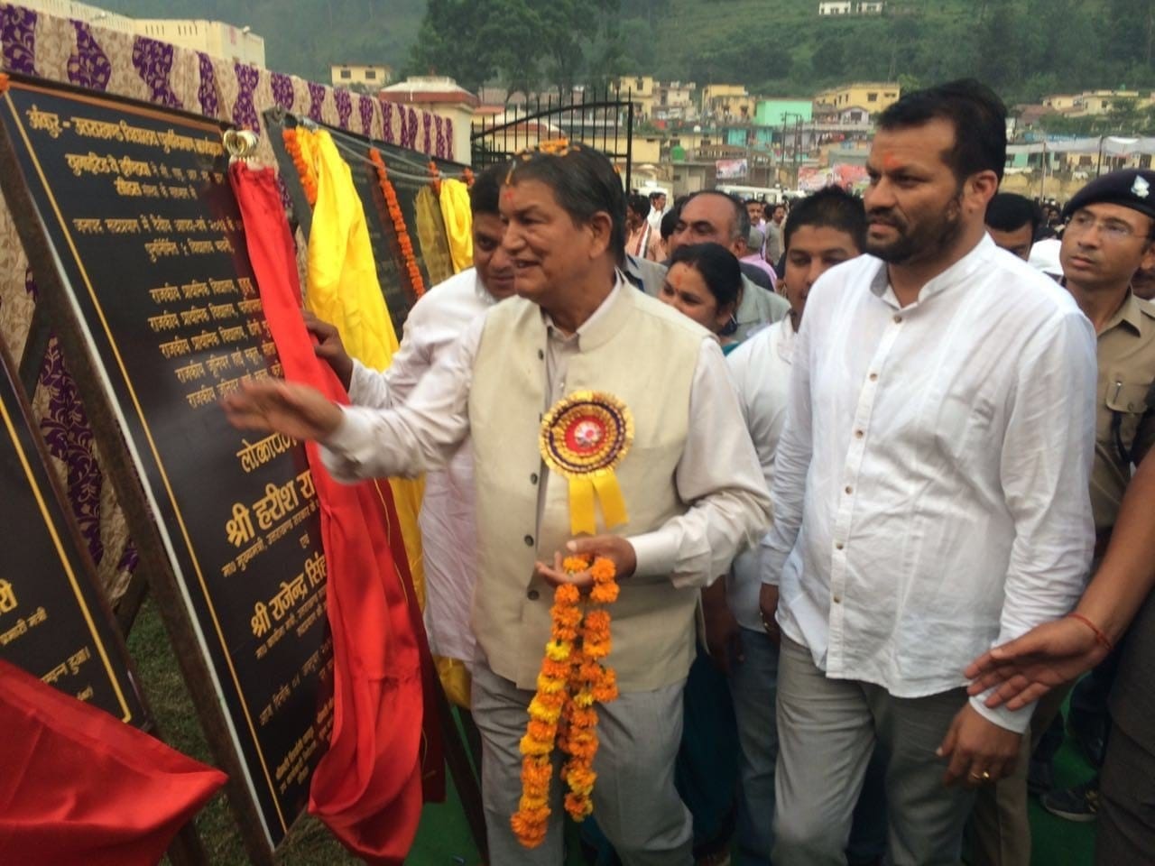 cm rawat promise to 30 thousands jobs in uttarakhand.