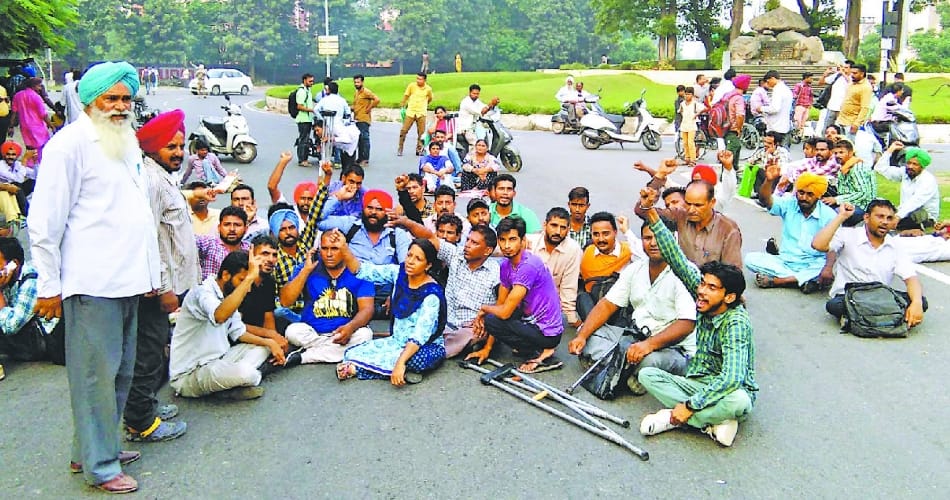 Punjab divyanga Association, protest, on highway, highway protest