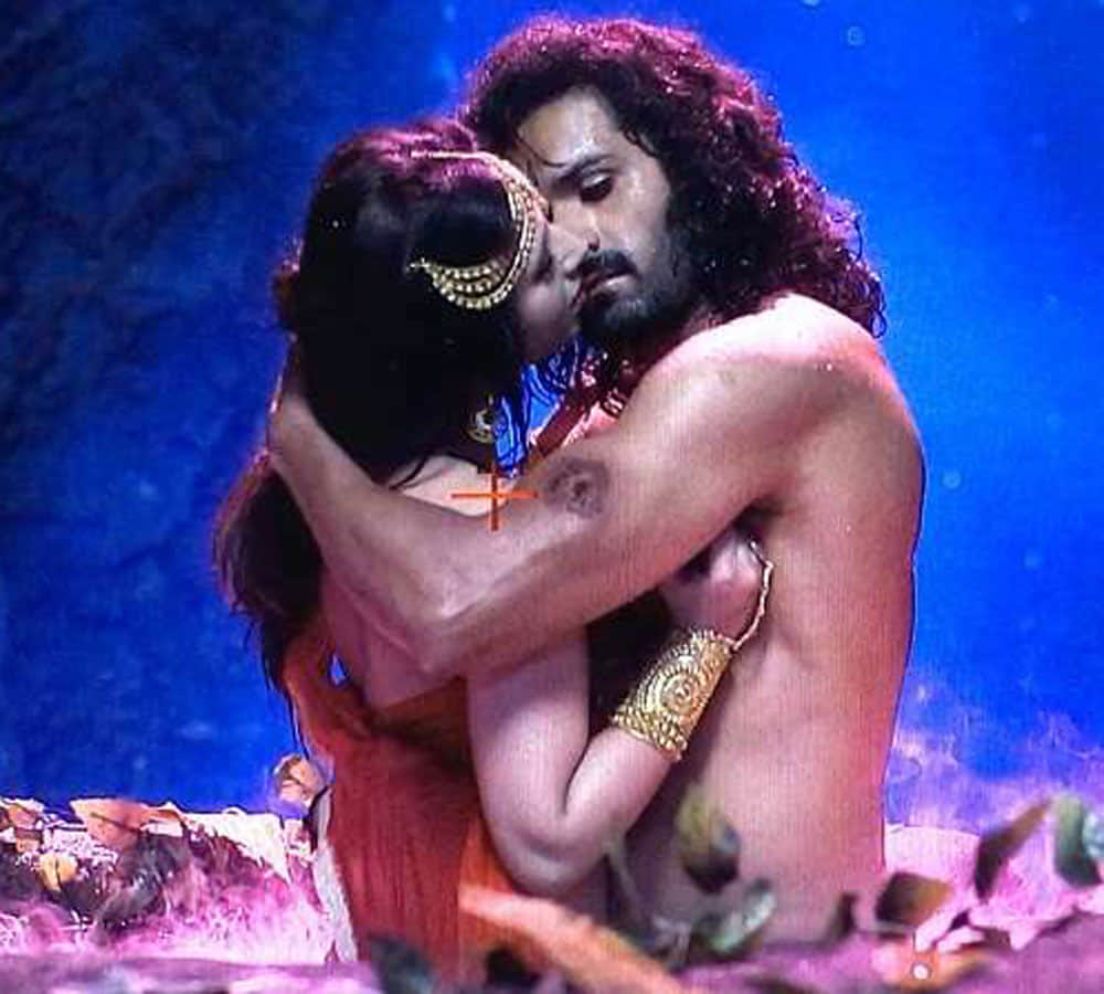 tv show nagarjun goes bold hot scene picturised