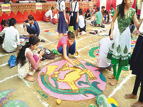 Rangoli competition sculpted portrait