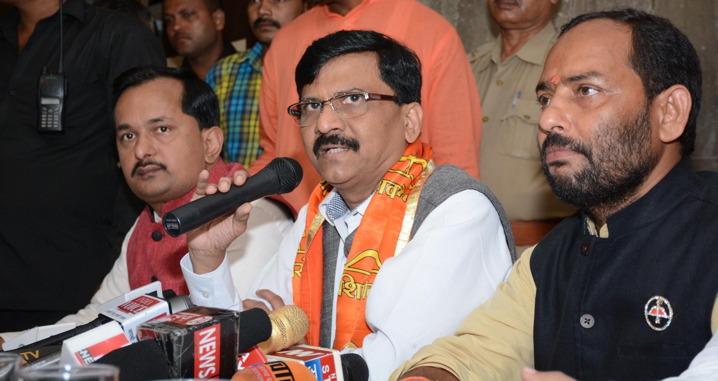 Shivsena MP sanjay raut reacts on salman for supporting pak actors.