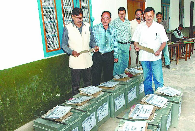 Pithoragarh will vote today in college