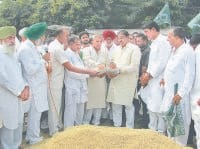 Congress looted land of farmers, BJP has robbed crop, Kurukshetra