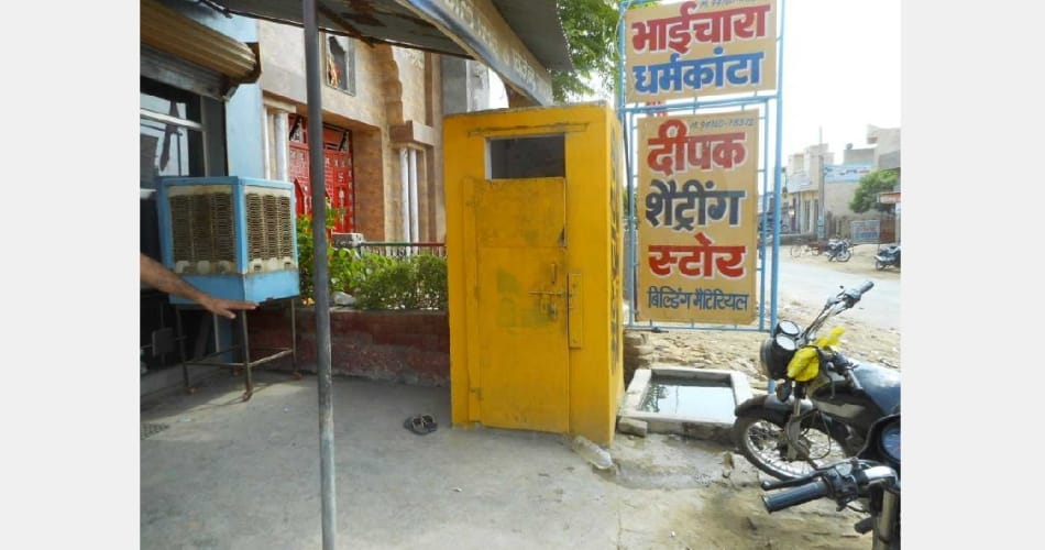 No ambulance arrived, the woman gave birth on the way to the toilet