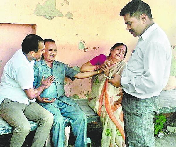 student leader of allahabad university died in car accident