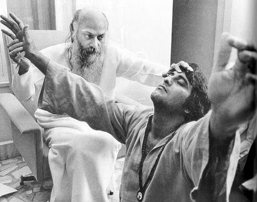 renowned bollywood actor and mp vinod khanna birthday special, life profile and secrets