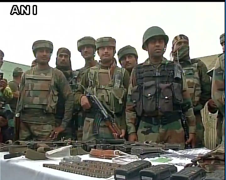 PAKISTANI AMUNATION RECOVERED IN HANDWARA 