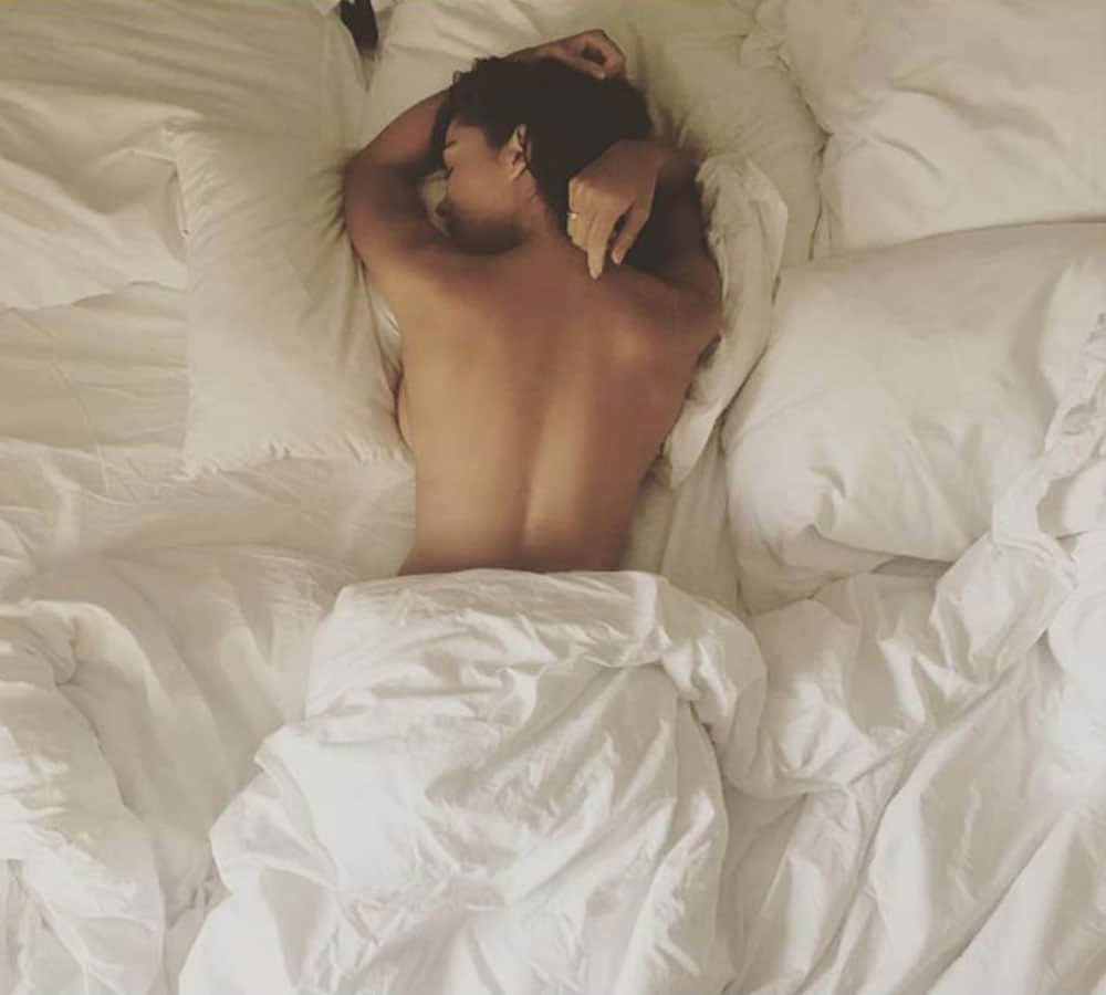 bollywood celebrities posted their naked pics on social media