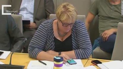 Norway's PM caught playing Pokémon Go in parliament
